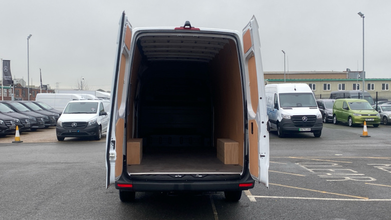 Mercedes-Benz Sprinter 315Cdi L3 Diesel Rwd 3.5t H2 Pro Van